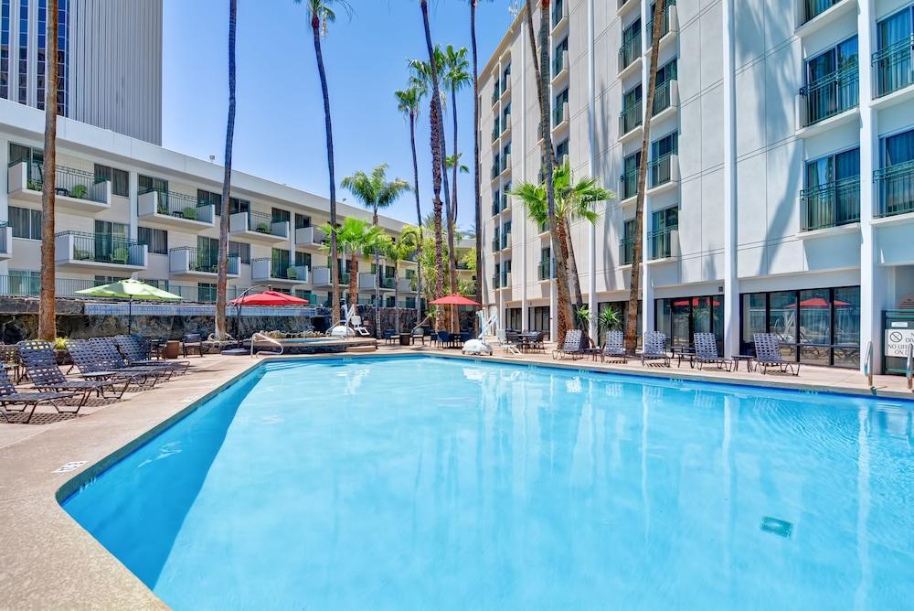 Hilton Garden Inn Phoenix Midtown Eksteriør bilde